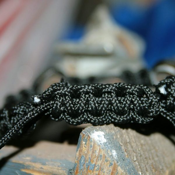 Плетений браслет з гільз - сувенір