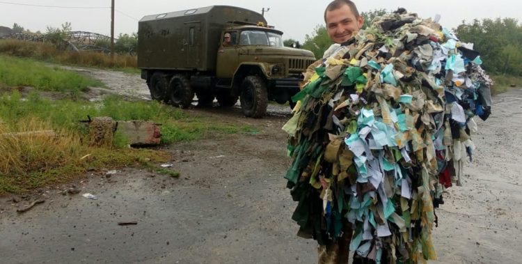 Шість метрів авдіївської масксітки відправились на службу в Піски