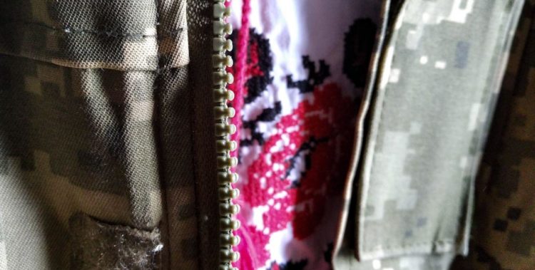 Вишиванка: від сорочки до військових сувенірів