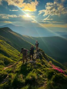 veteran-camp-near-hoverla