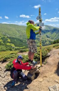СРornohora trail sign replacement