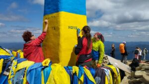 Decorative renovation of Hoverla monument